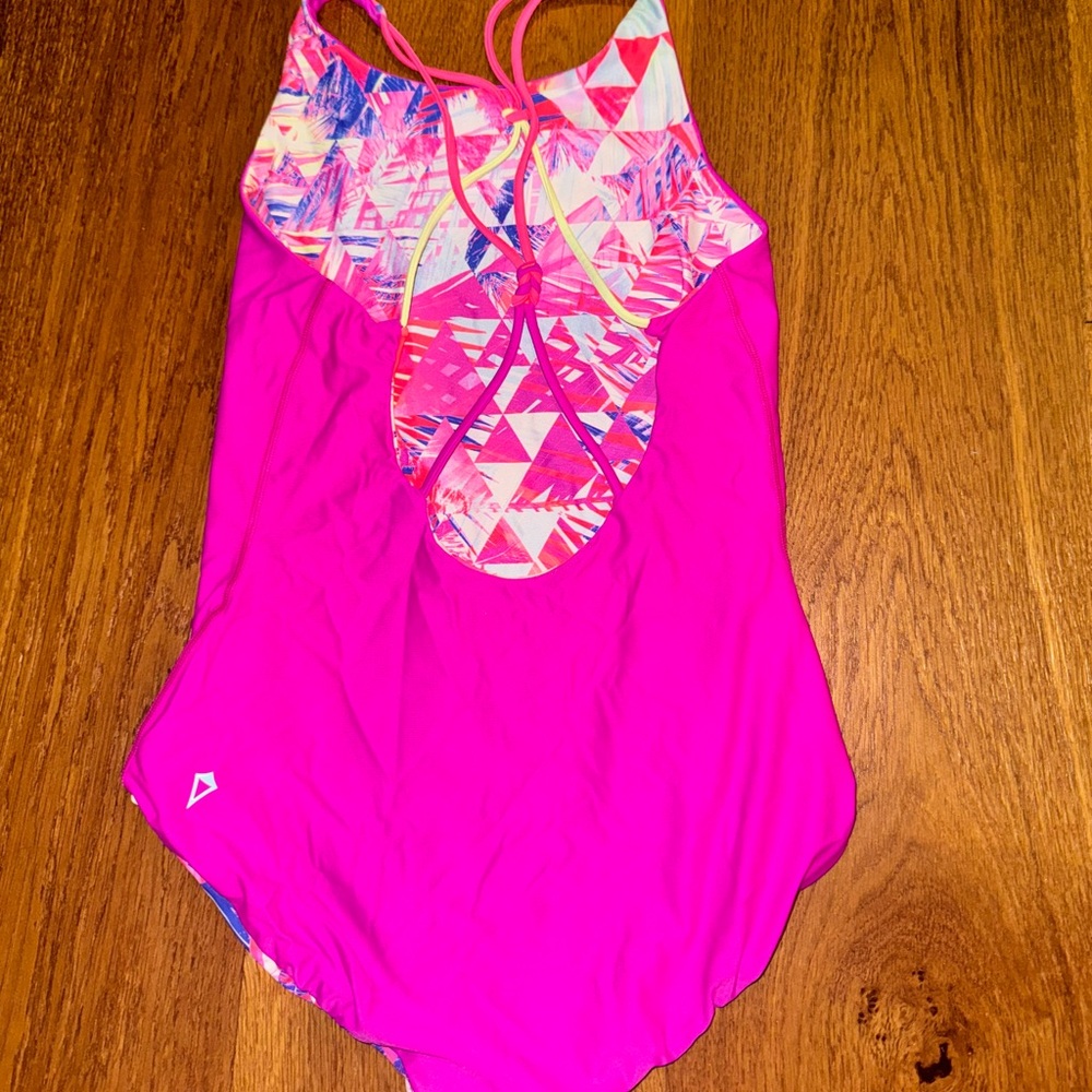 Pink ivviva swimsuit - Picture 4 of 4